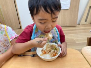 新杉田　保育園　給食