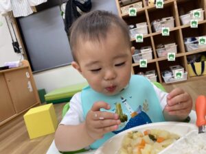 新杉田　保育園　給食