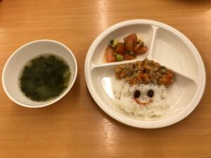 新杉田　保育園　給食