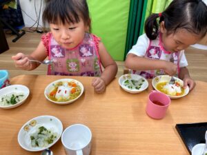 新杉田　保育園　給食